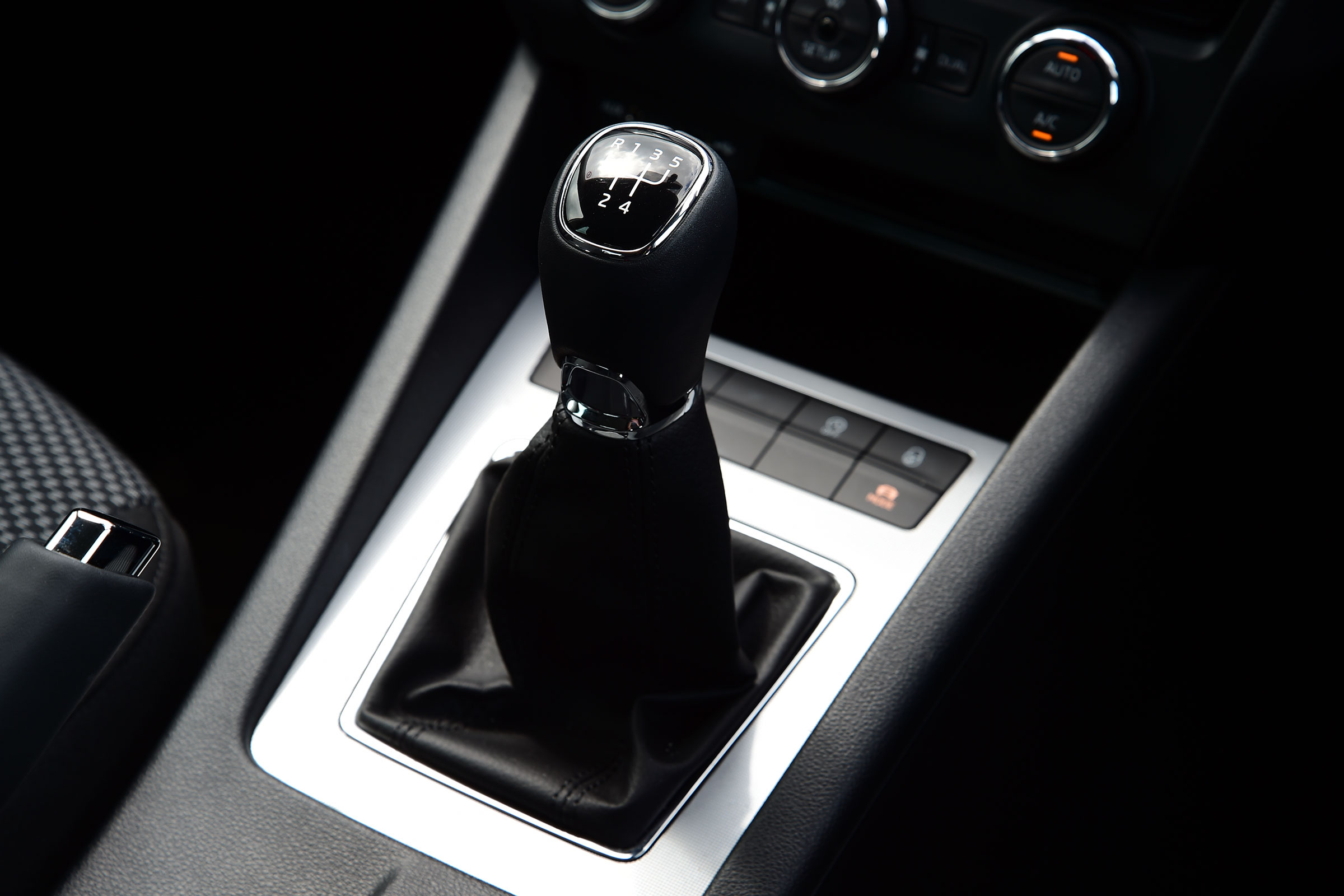 Skoda Octavia - gearlever