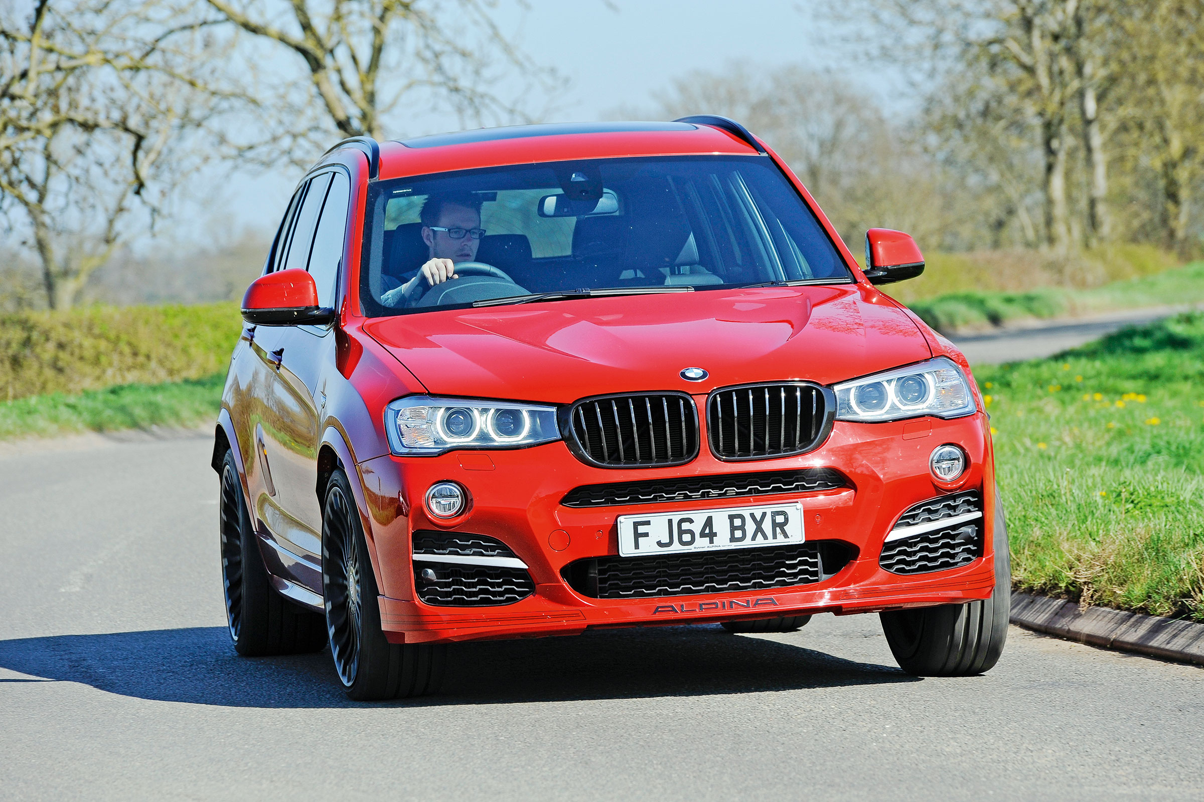 Alpina XD3 - front cornering