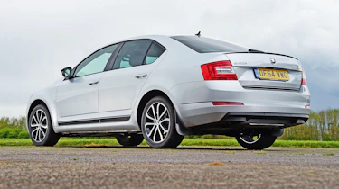 Skoda Octavia - rear static