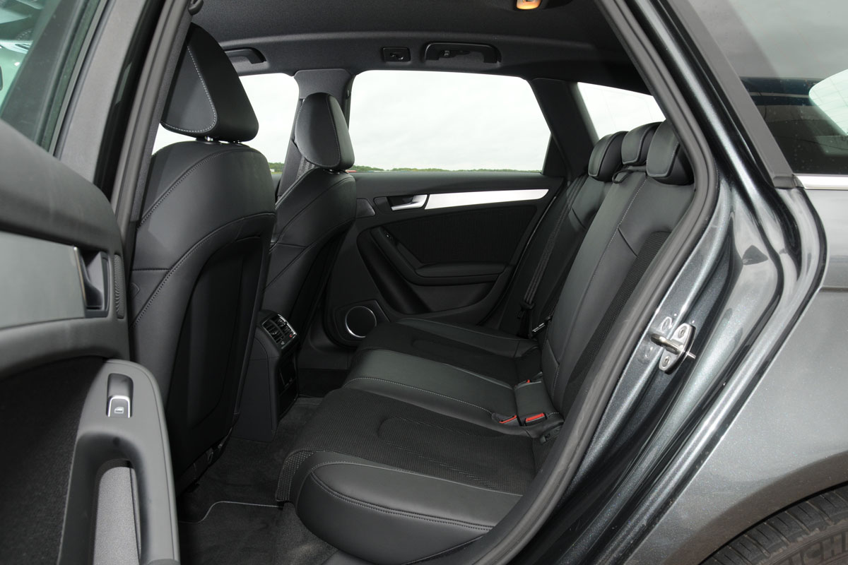 Audi A4 Avant rear seats