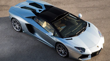 Lamborghini Aventador Roadster front static