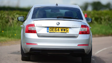 Skoda Octavia - rear cornering
