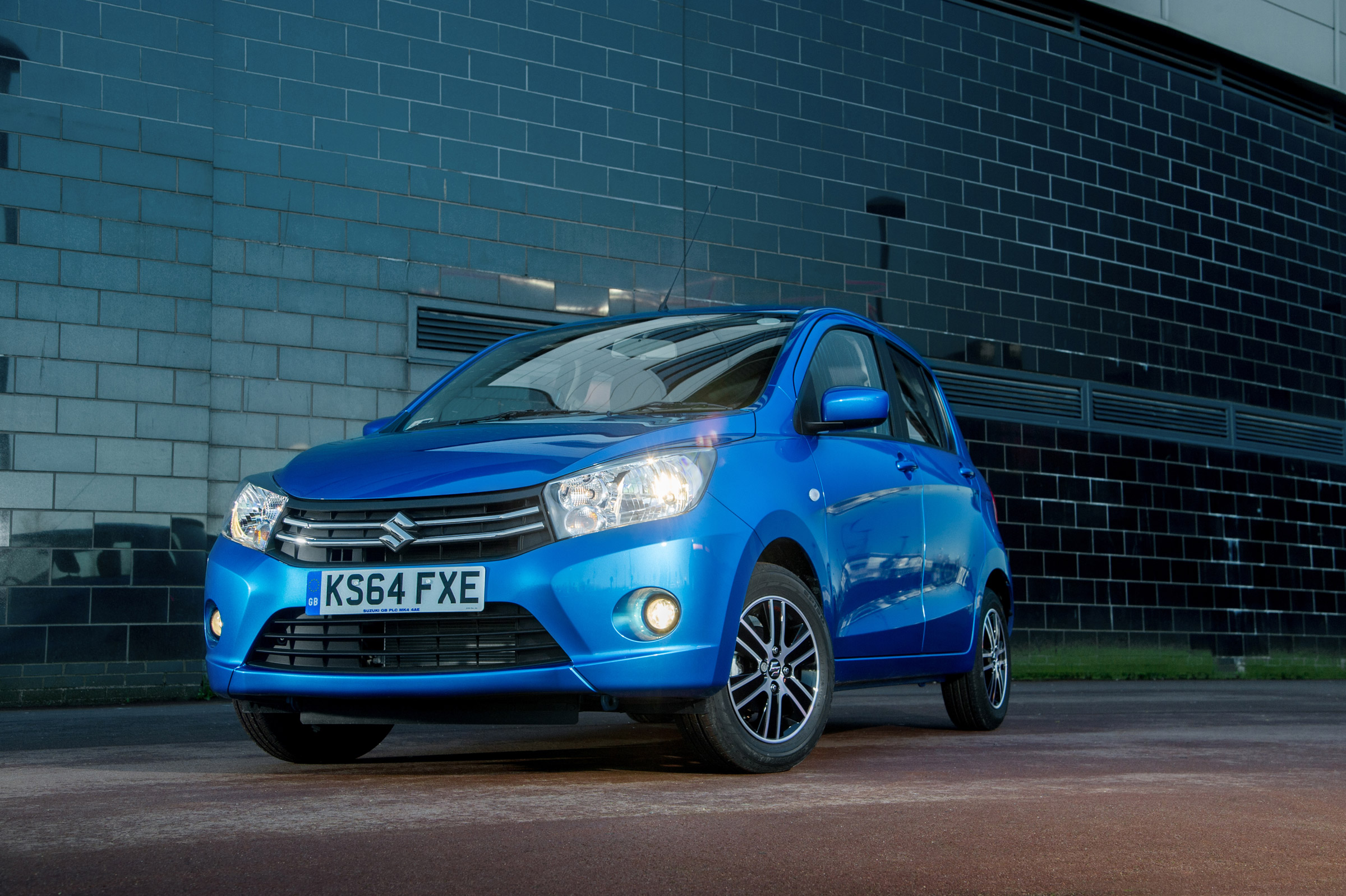 blue suzuki celerio