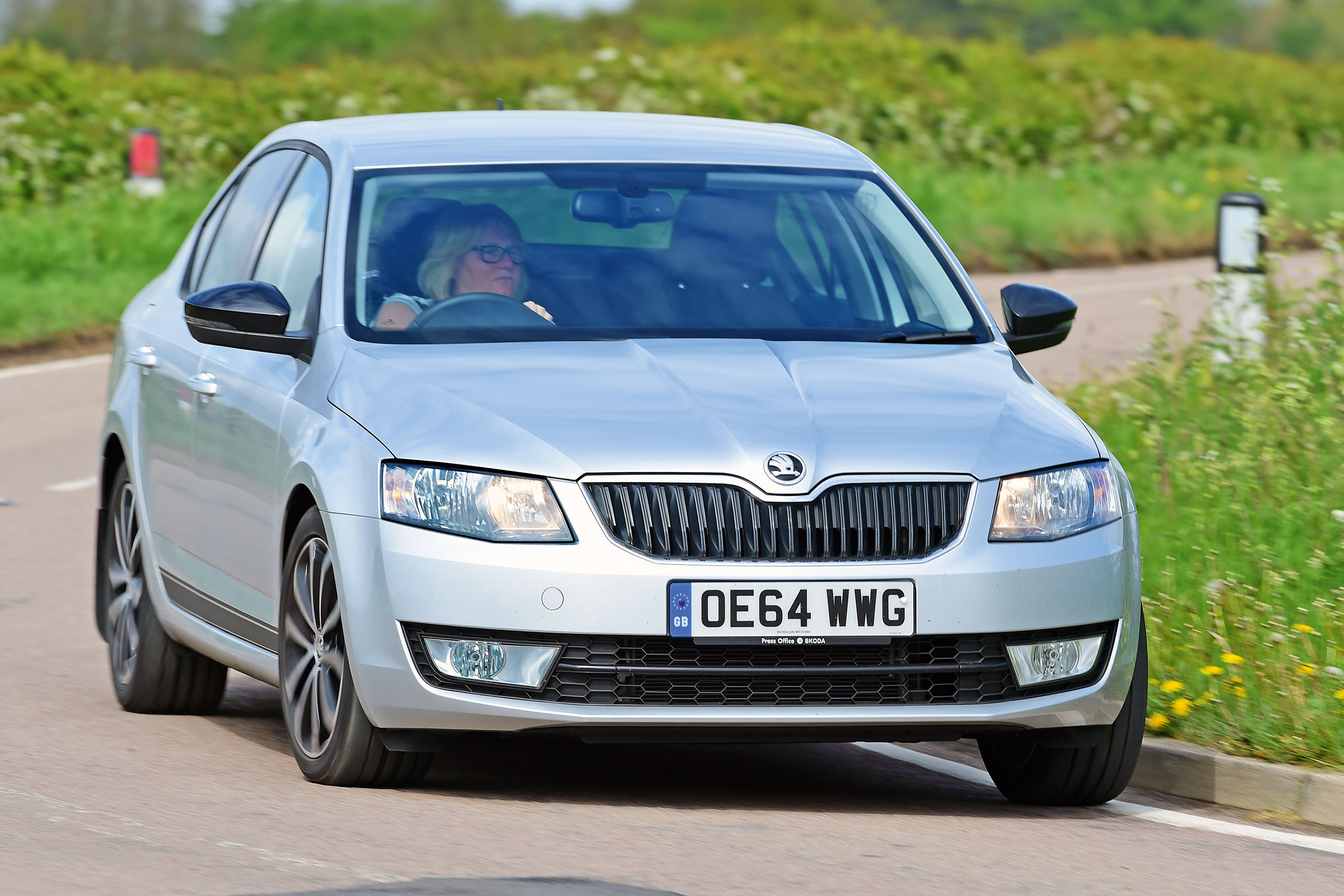 Skoda Octavia - front cornering