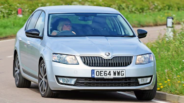 Skoda Octavia - front cornering