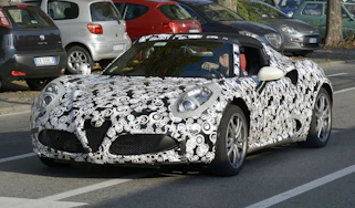 Alfa Romeo 4C QV spies front