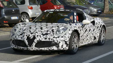 Alfa Romeo 4C QV spies front
