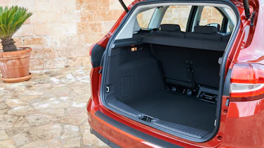 Ford C-MAX boot