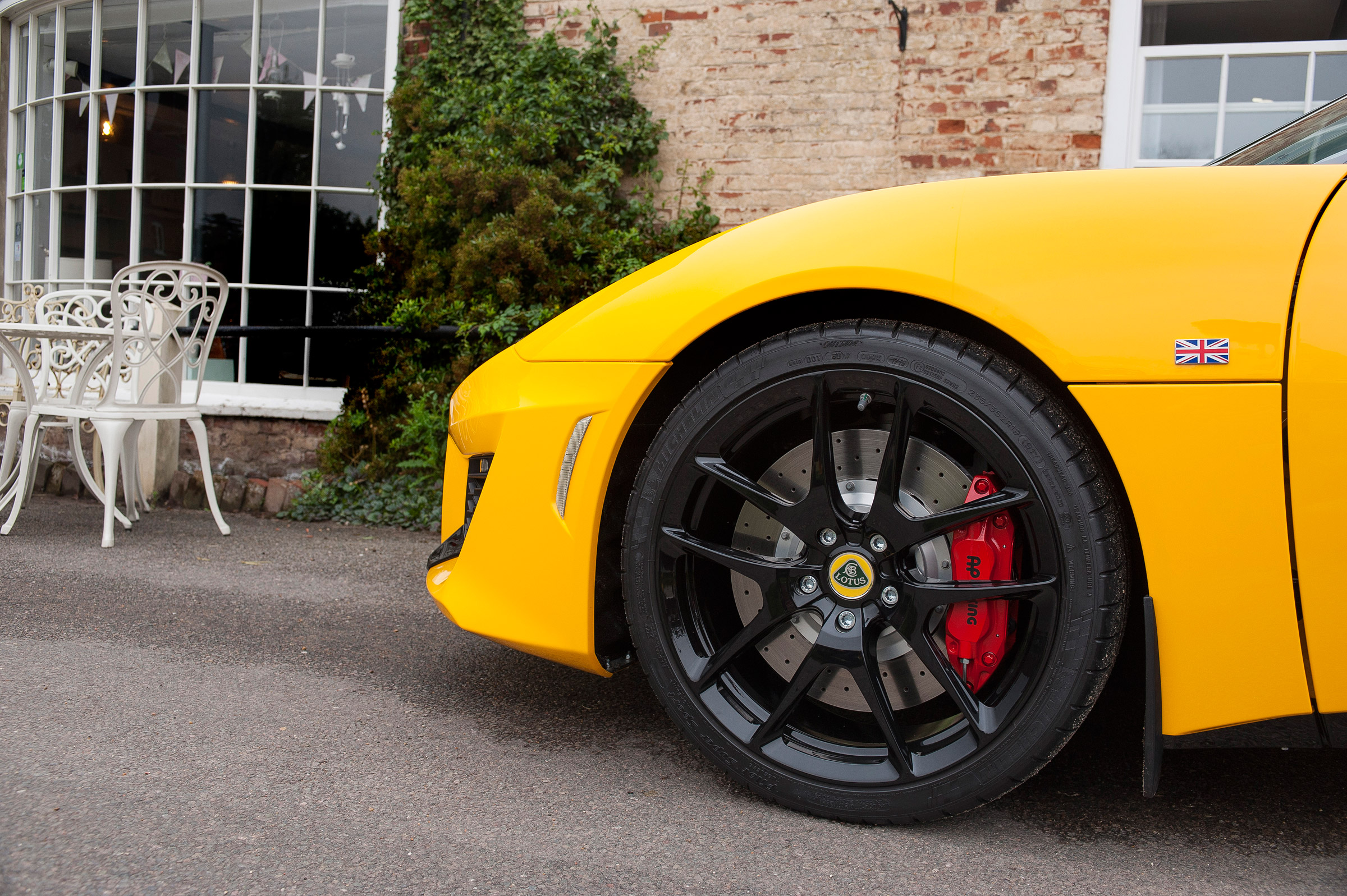 Lotus Evora 400 wheel