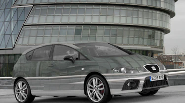 SEAT’s electro reflective’ exterior panel finish