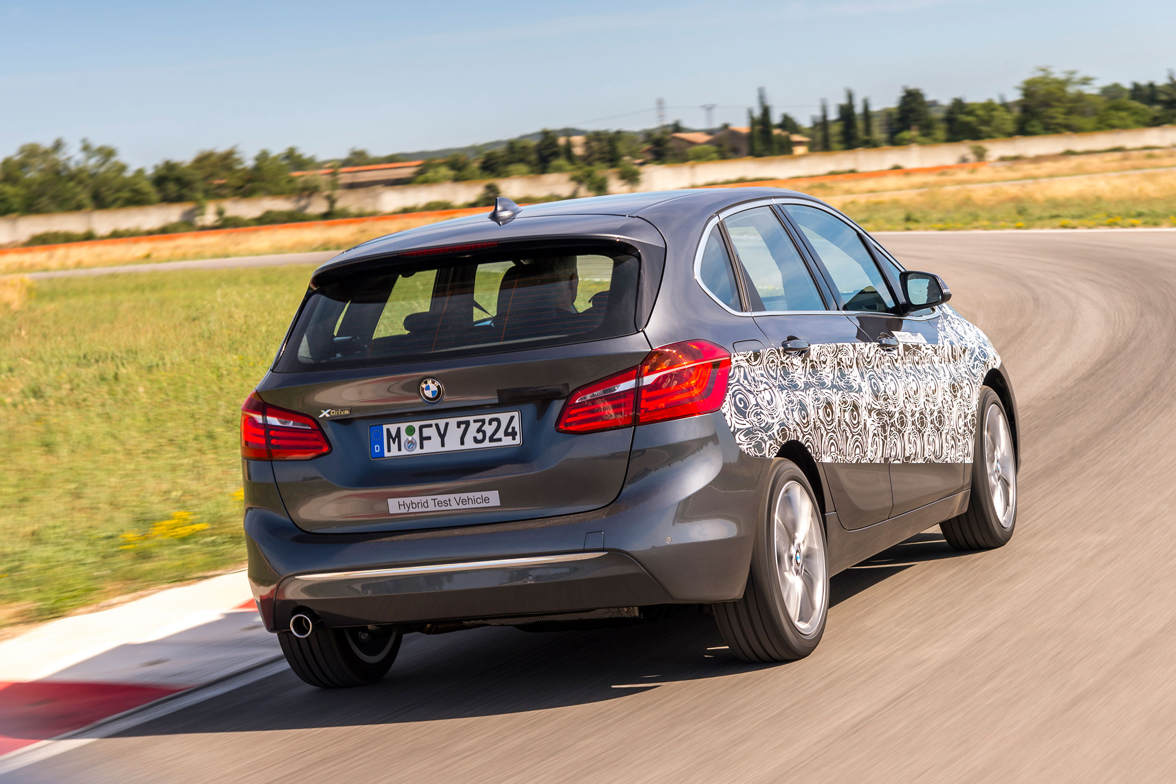 BMW 2 Series Active Tourer eDrive - rear action