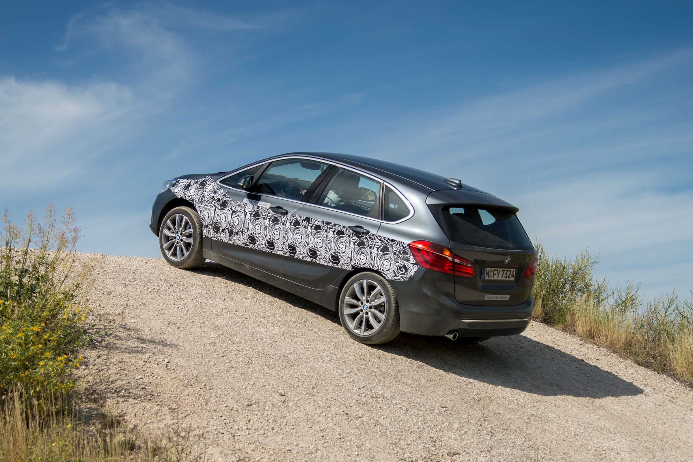 BMW 2 Series Active Tourer eDrive - hill