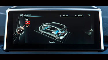 BMW 2 Series Active Tourer eDrive - screen