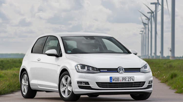 VW Golf BlueMotion 1.0 TSI static front