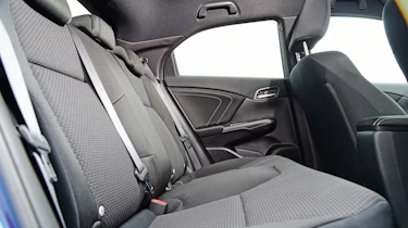 Honda Civic Sport - rear seats
