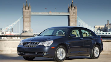 Chrysler Sebring saloon