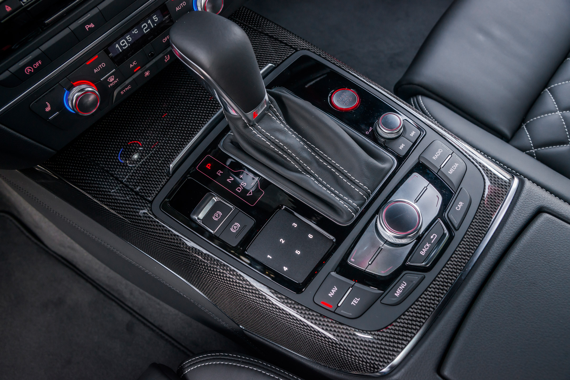 Audi S6 saloon 2014 gearstick