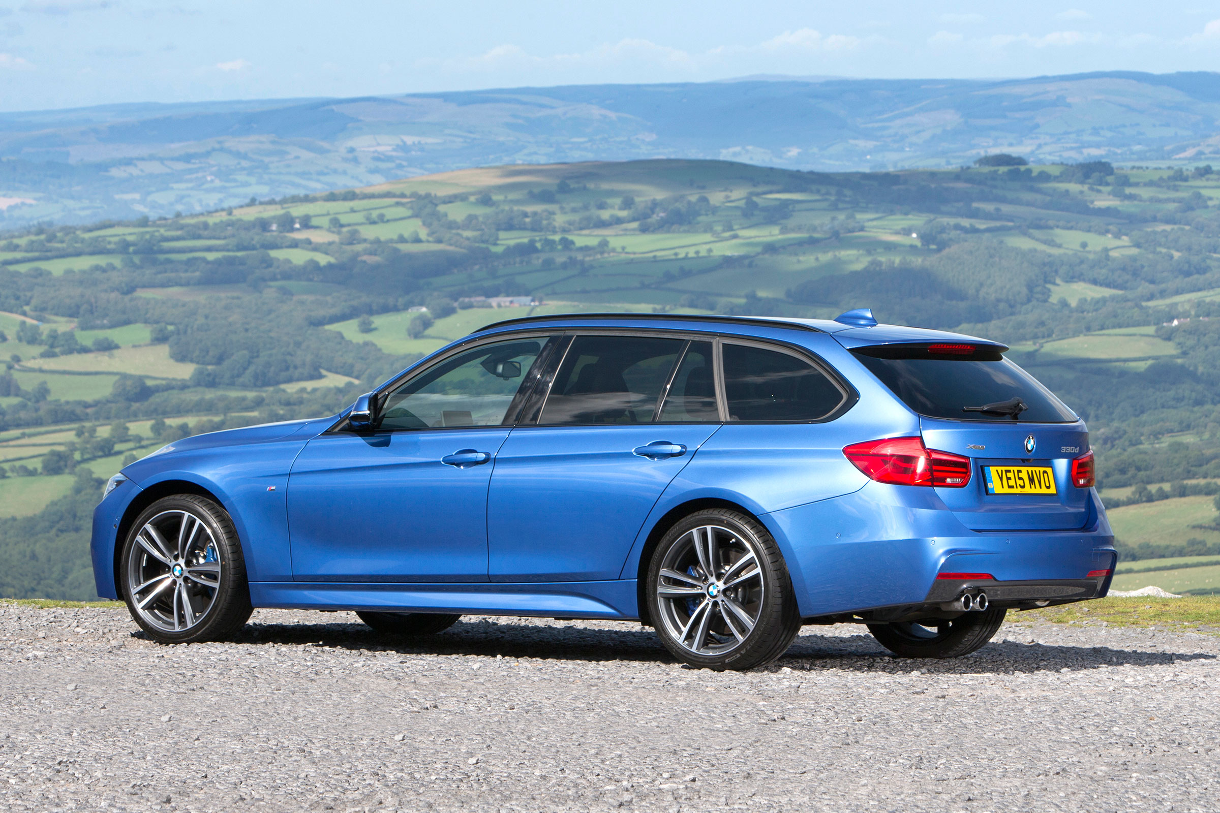 BMW 3 Series Touring - rear static