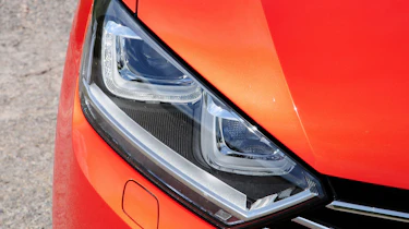 Volkswagen Golf Sportsvan headlight detail