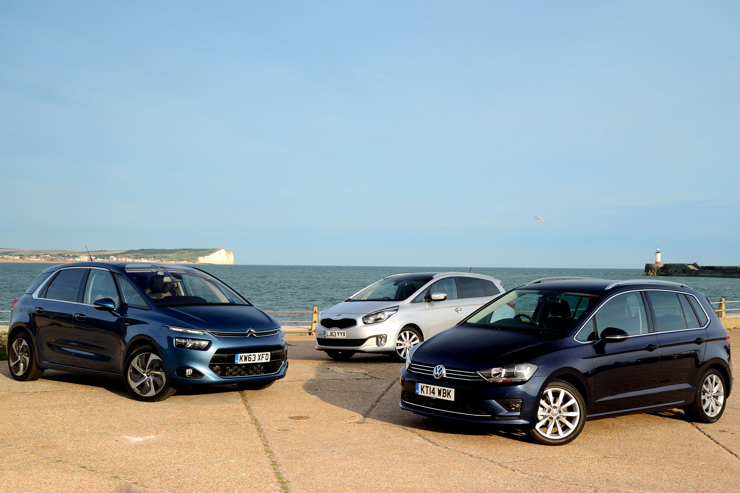 VW Golf SV group test