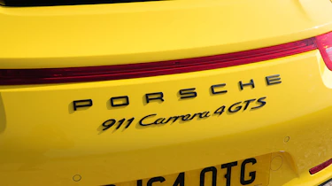 Porsche 911 Carrera 4 GTS