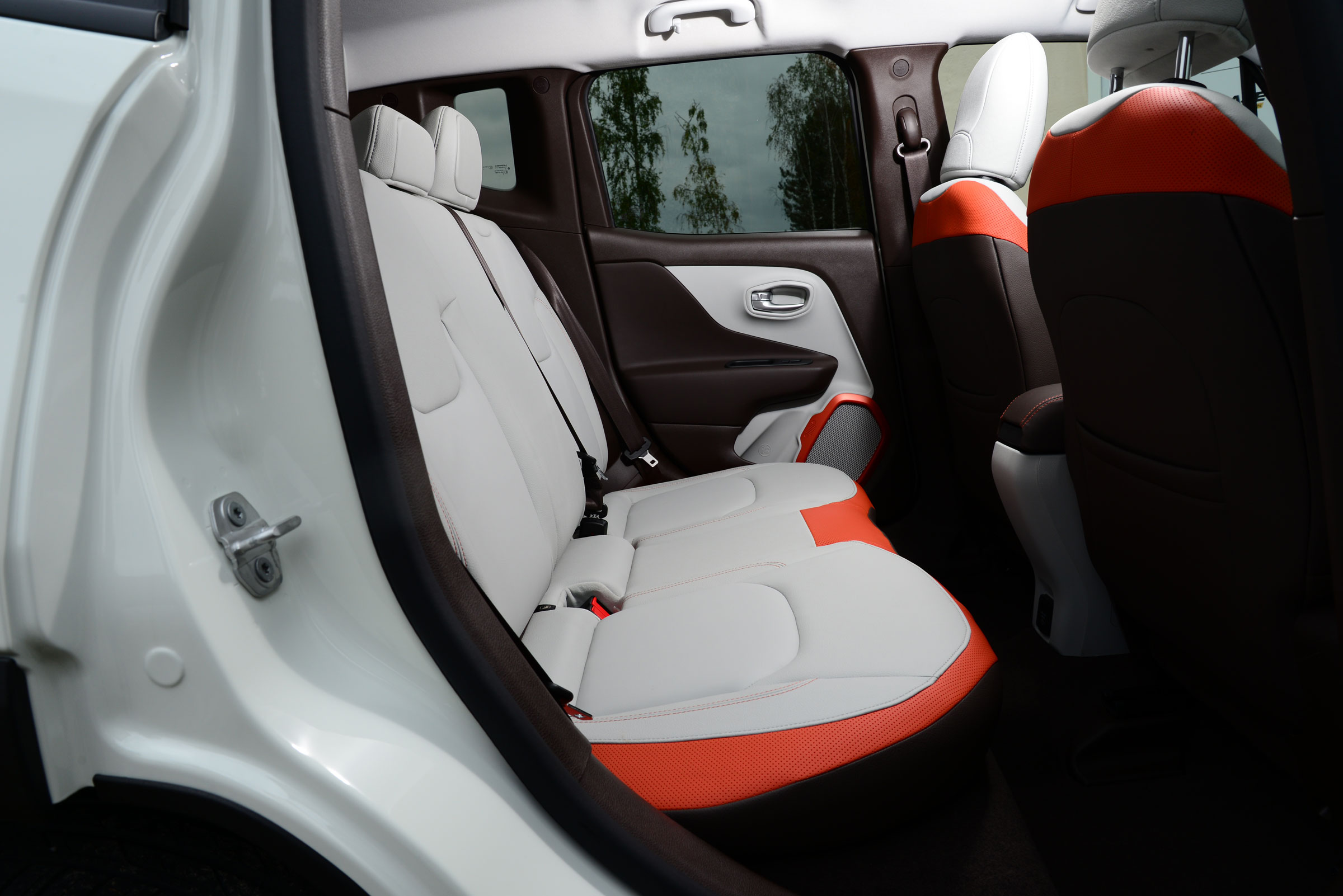 Jeep Renegade rear seats