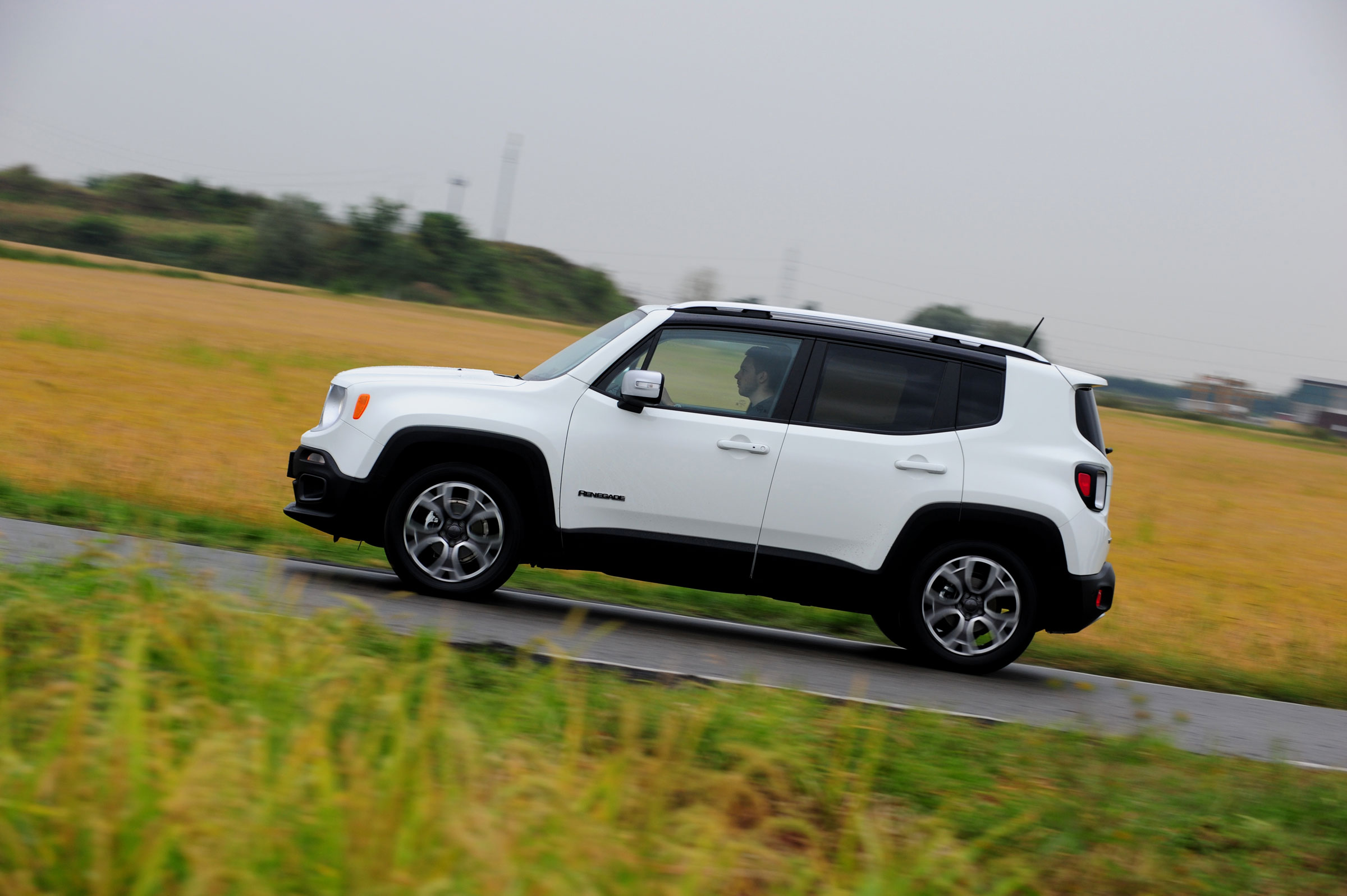 Jeep Renegade side