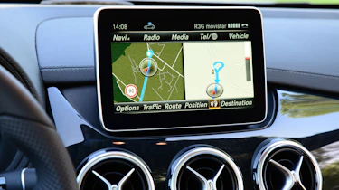 Mercedes B220 CDI 4MATIC Sport - screen