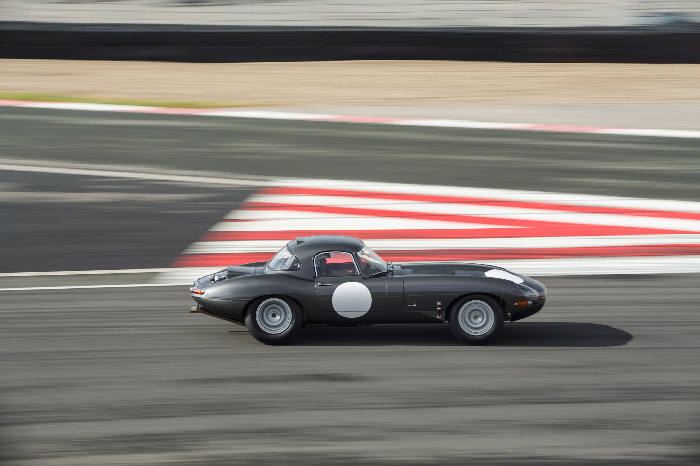 Jaguar E-Type Lightweight body