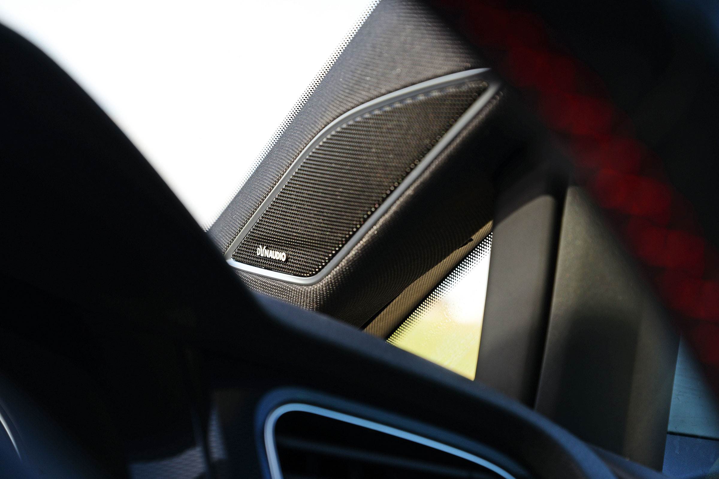 VW Golf GTI - speaker
