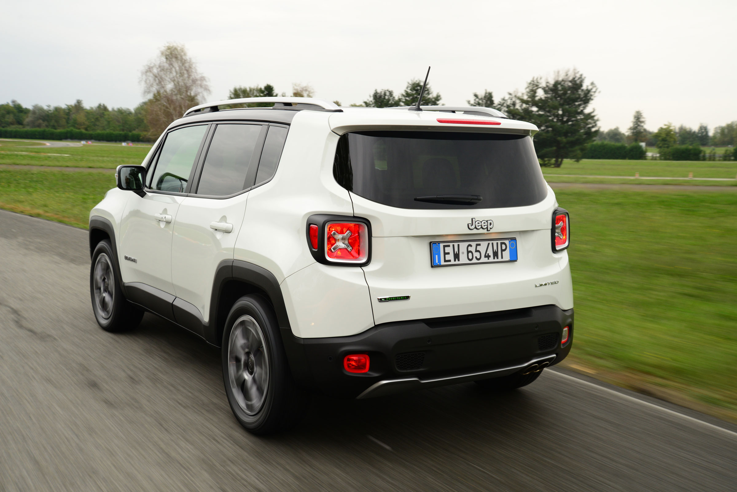 Jeep Renegade rear