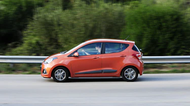Hyundai i10 panning
