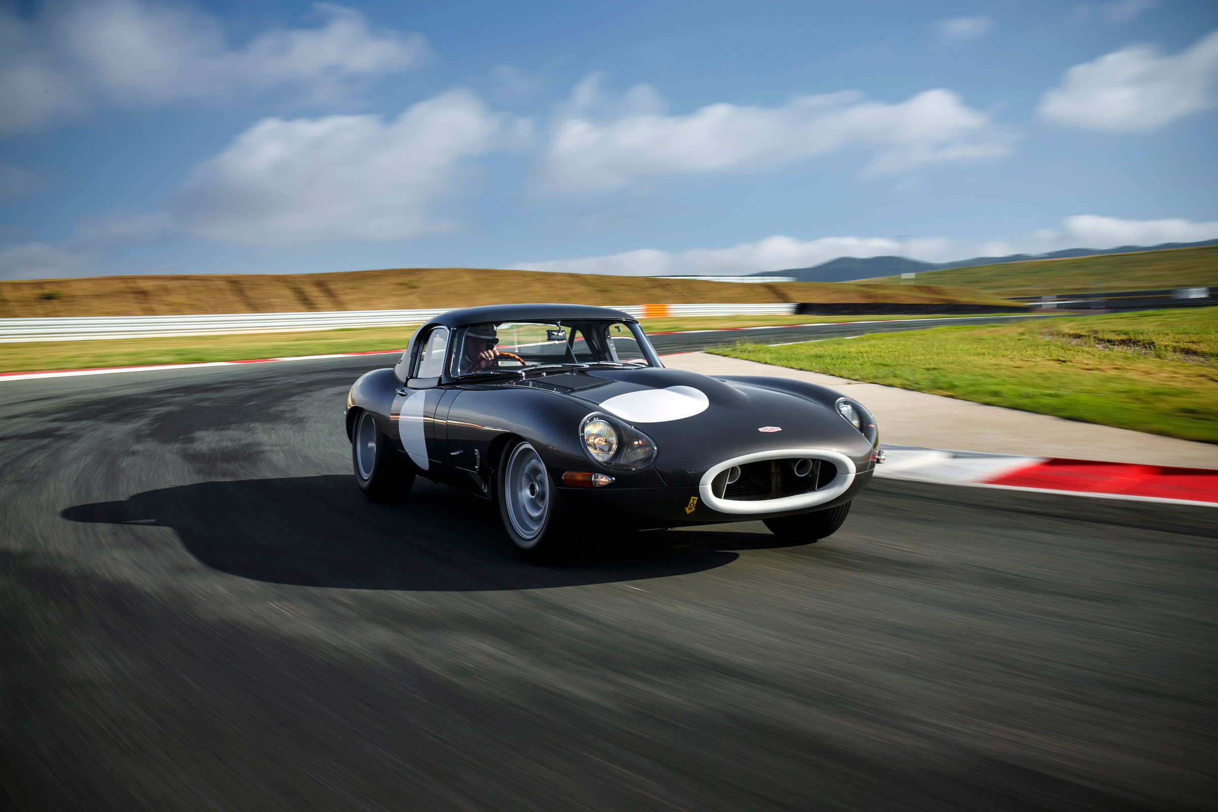 Jaguar E-Type Lightweight 