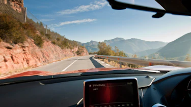 Mazda MX-5 2015 driving
