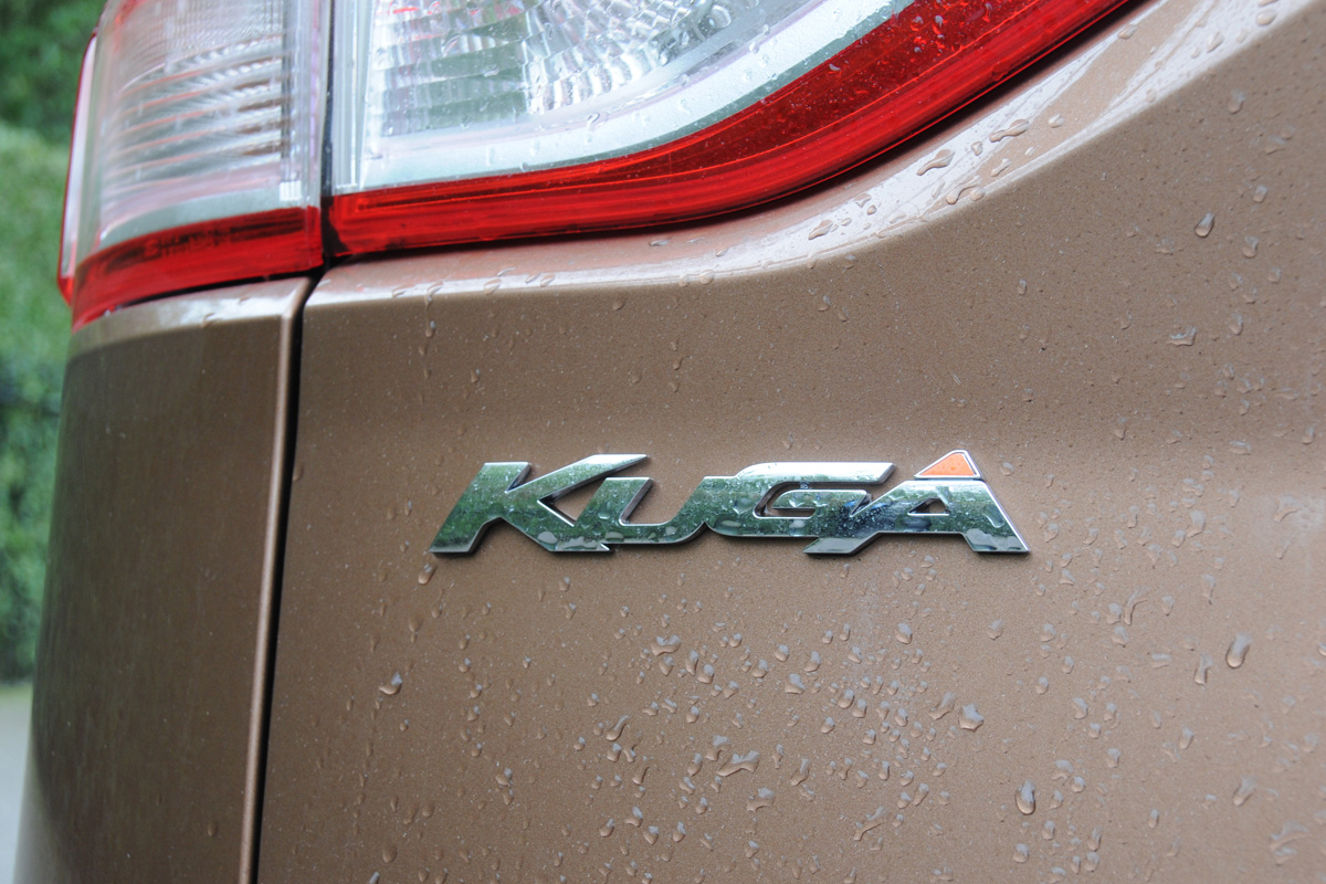 Ford Kuga badge