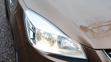 Ford Kuga headlight