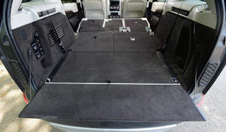 VW Touareg front action