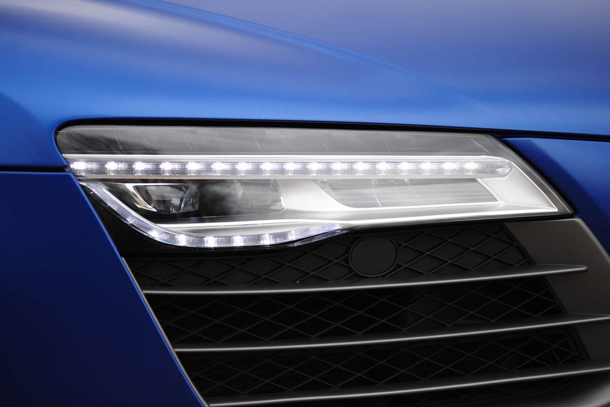 Audi R8 coupe light detail
