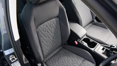 Volkswagen Golf Estate Life - seat