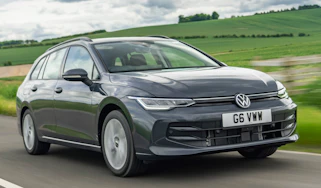 Volkswagen Golf Estate Life - front
