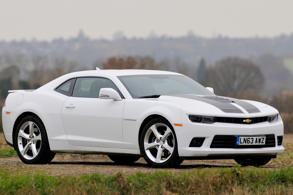 Chevrolet Camaro front action