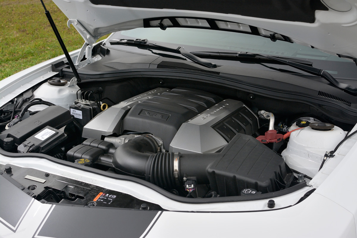 Chevrolet Camaro engine