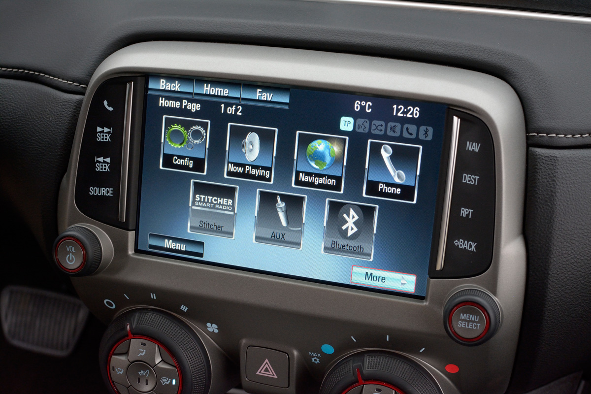 Chevrolet Camaro sat-nav
