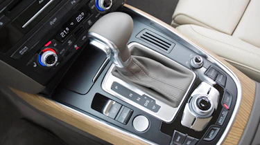 Audi Q5 2.0 TDI gearlever