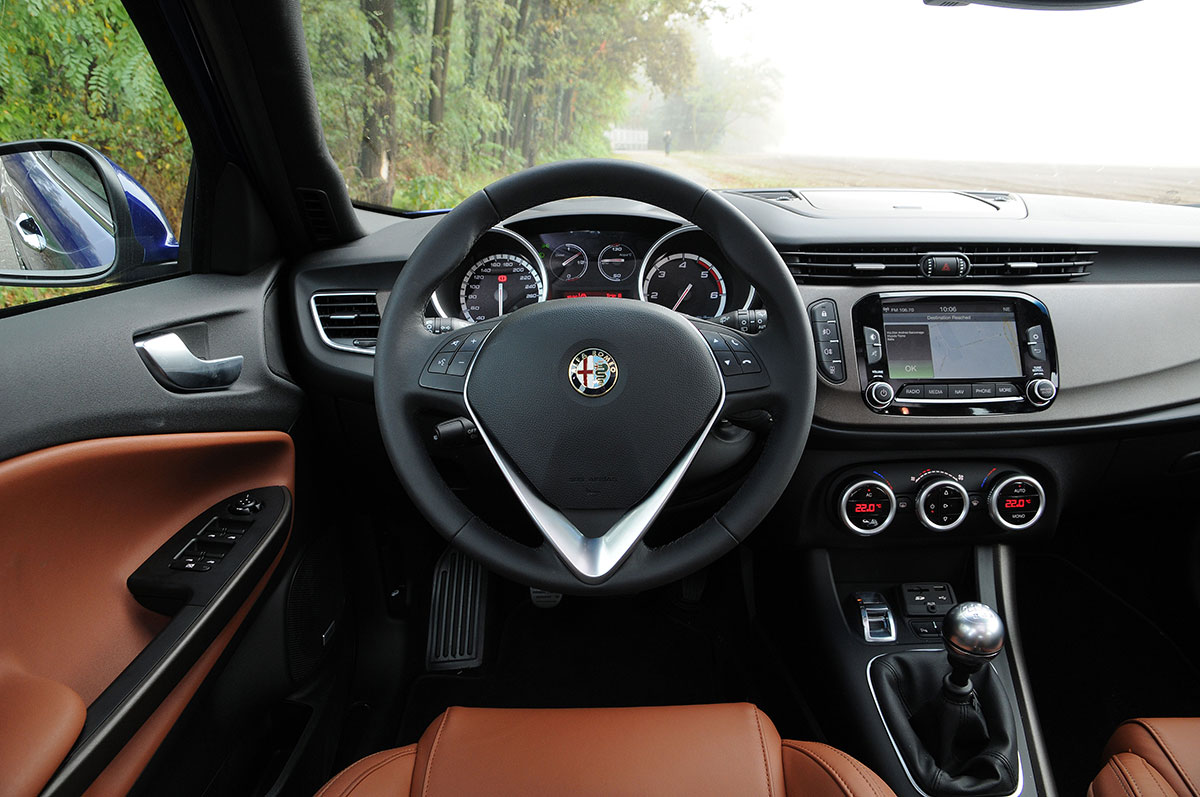 Alfa Romeo Giulietta Interior