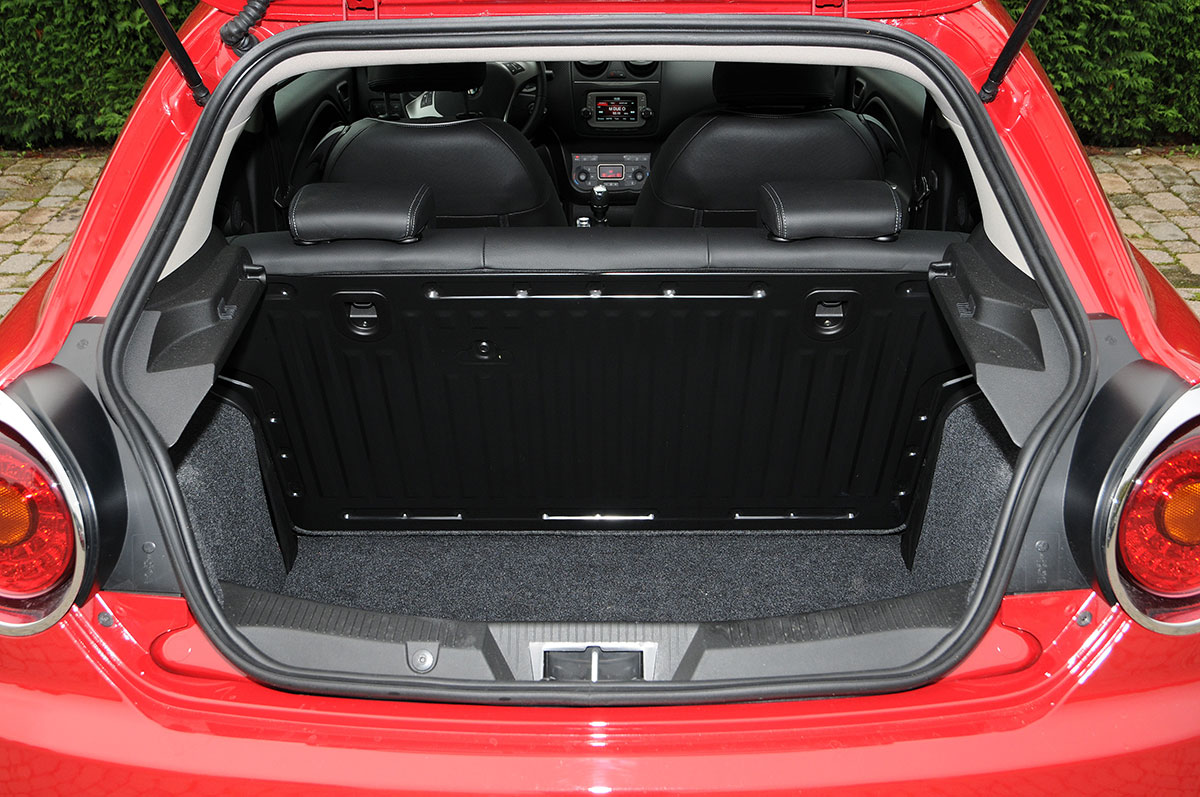 Alfa Romeo Mito Boot