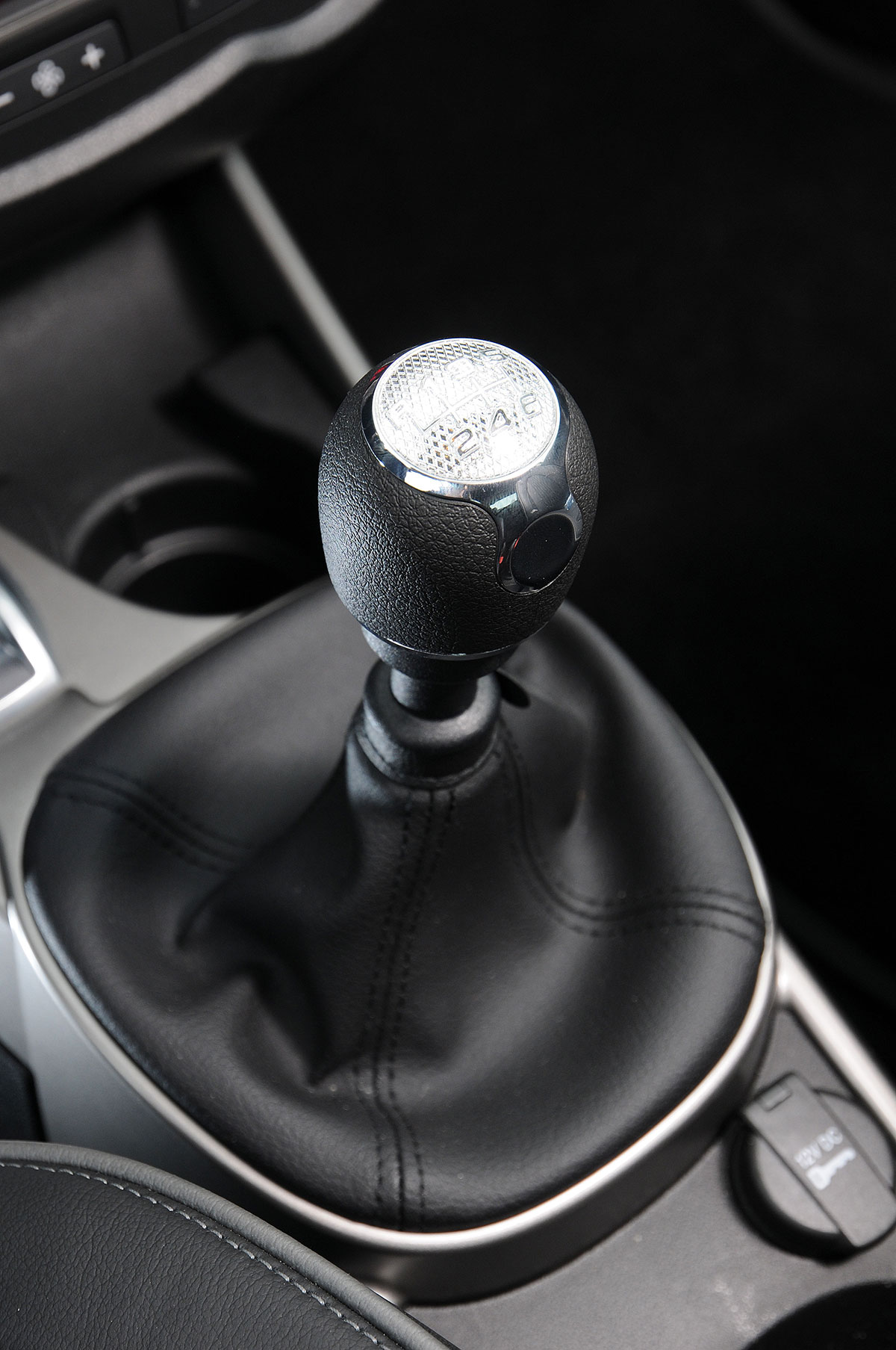 Alfa Romeo Mito Gearstick