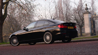 Alpina D3 rear panning