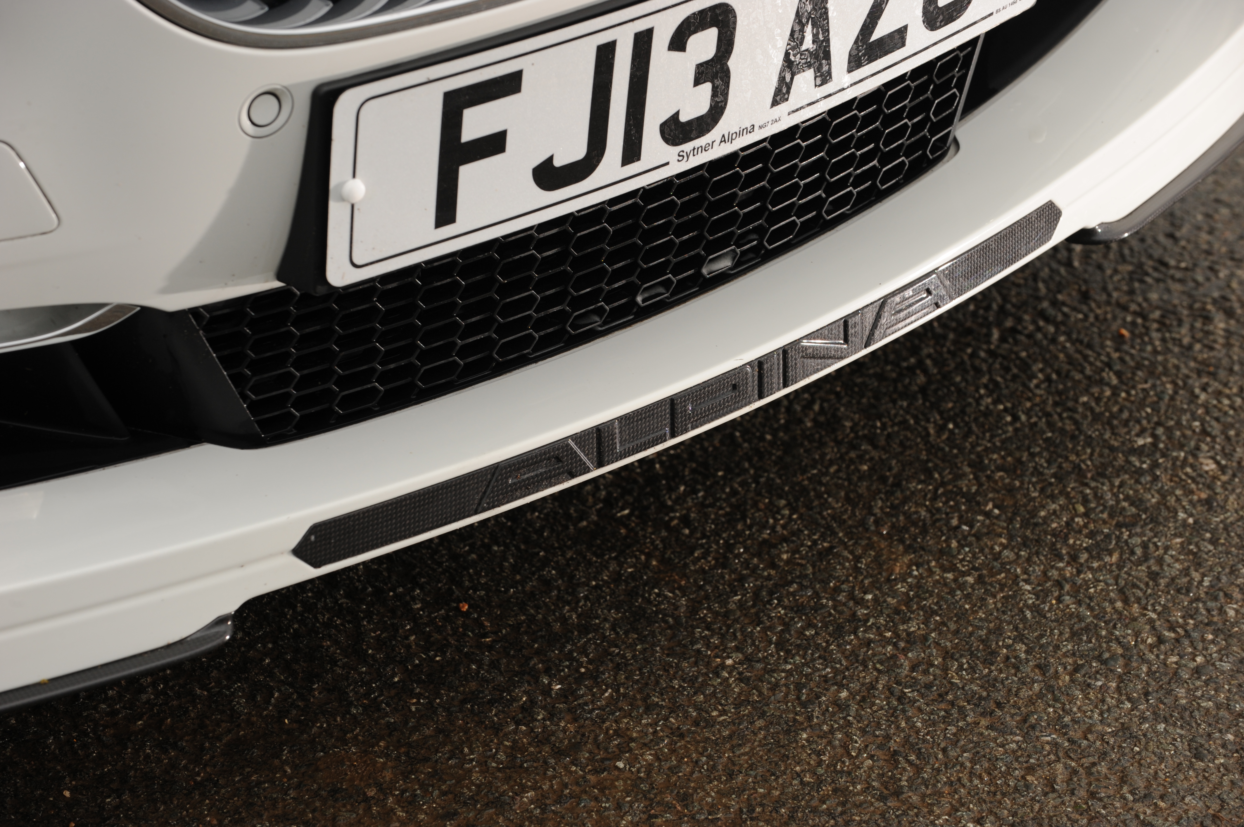 Alpina B6 Turbo badge