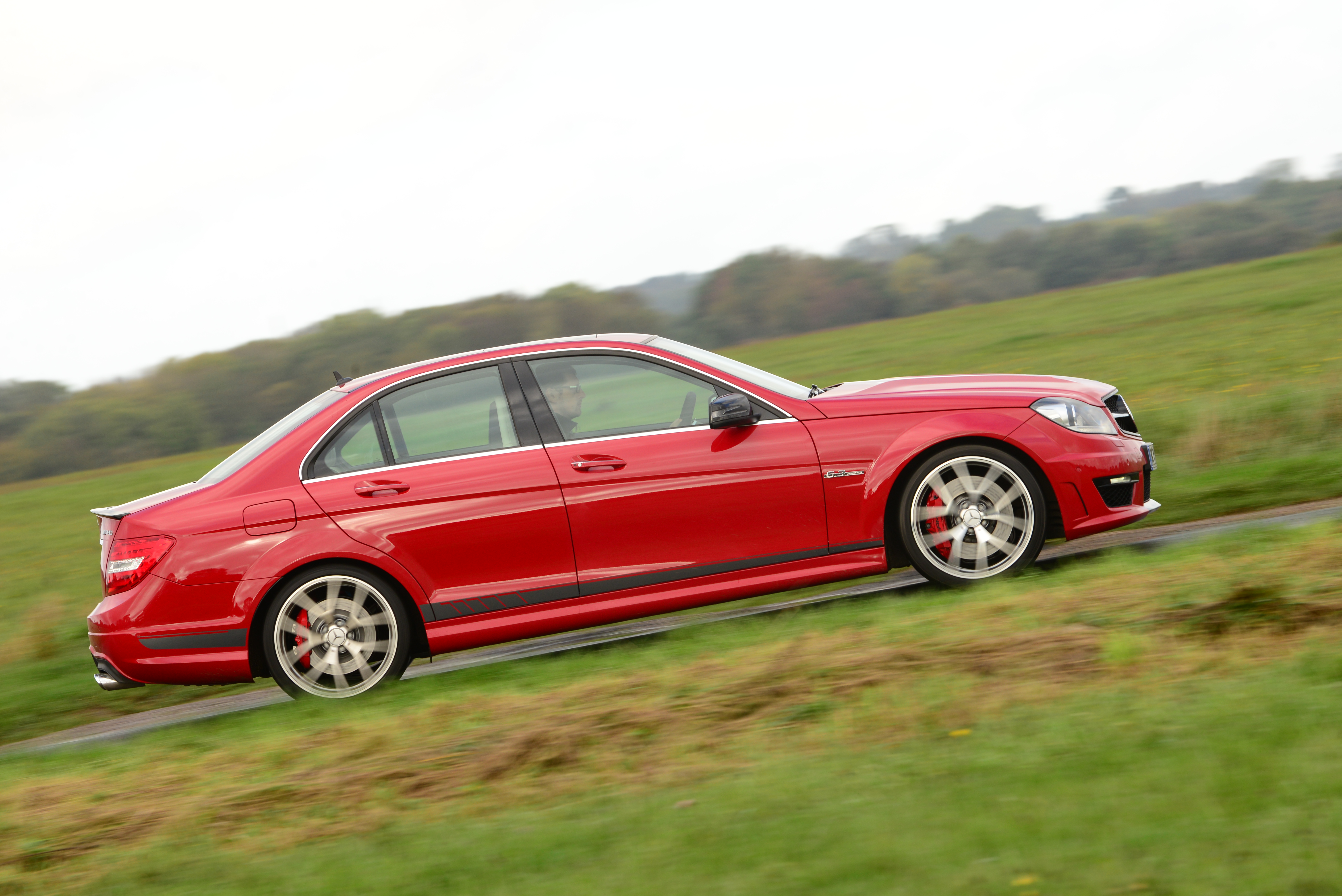 Mercedes C63 AMG panning